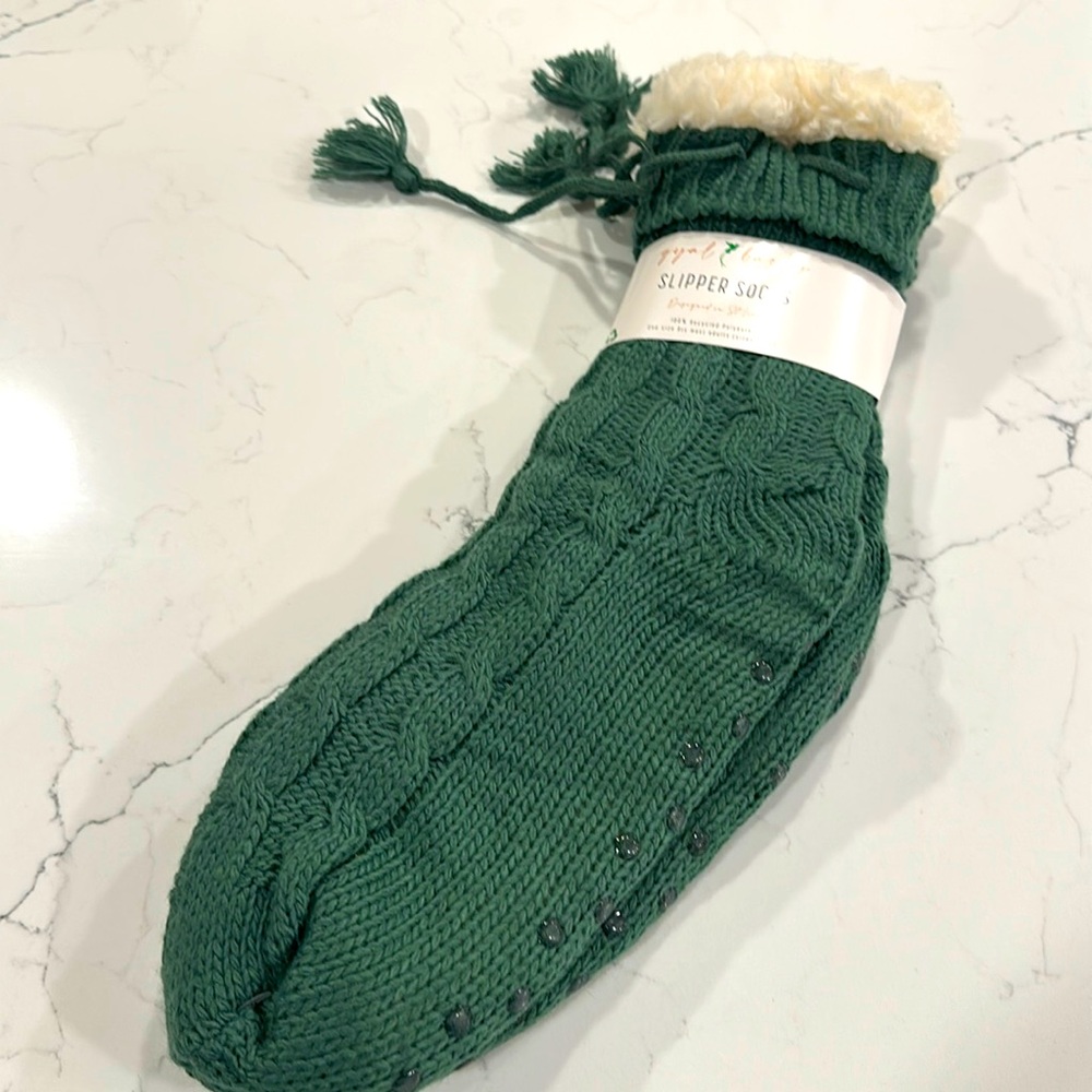 NWT GyalBashy Slipper Socks